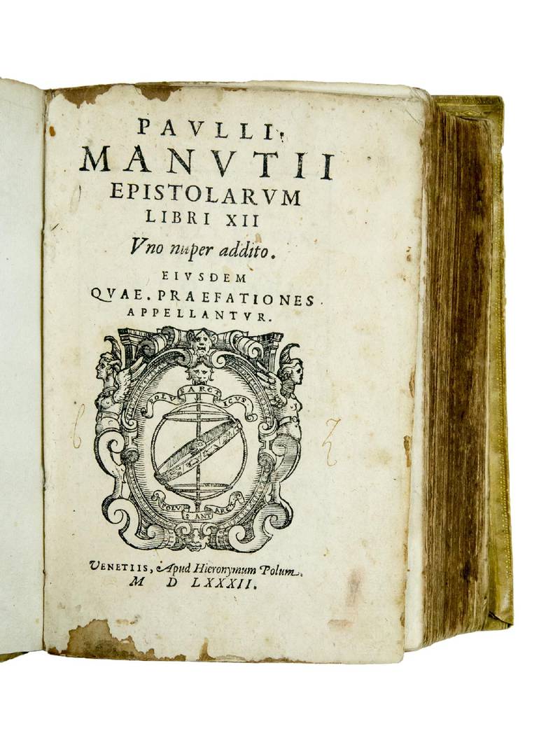 Epistolarum libri XII uno nuper addito. Eiusdem quae Praefationes appellantur